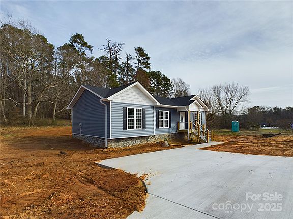 3rd image of 64 N Highland Ave