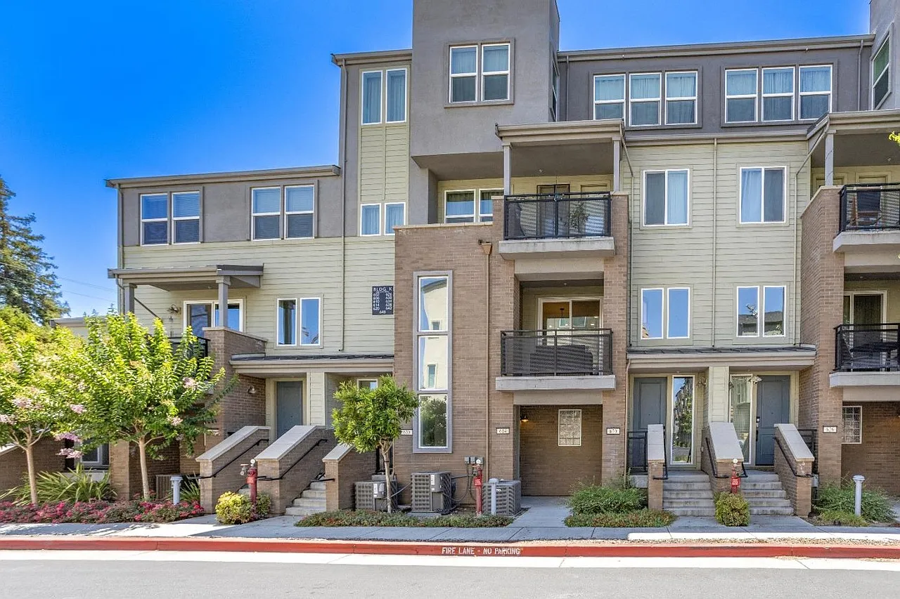 614 Obsidian Dr — Photo 1