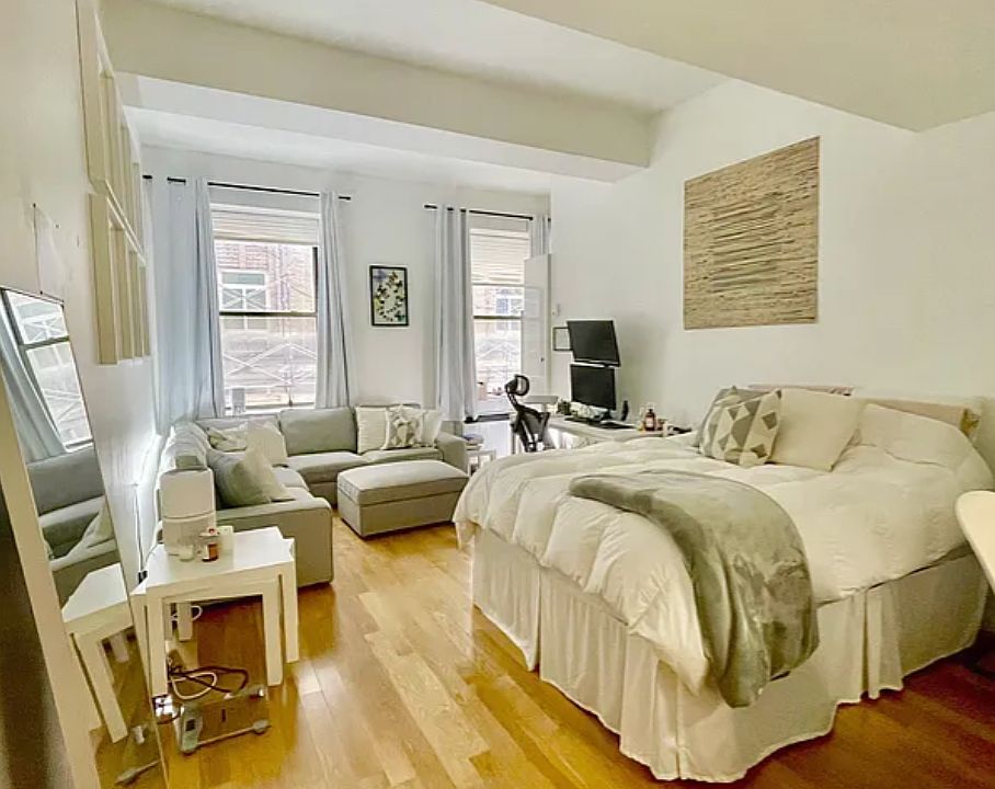 1st image of 99 John St APT 809