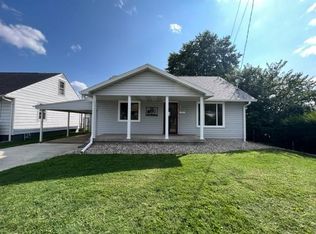 308 40th St, Vienna, WV 26105