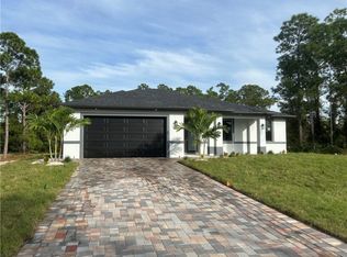 851 Troy Ave S, Lehigh Acres, FL 33974