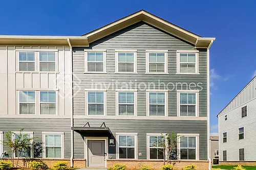 13033 Western Ln Photo 1
