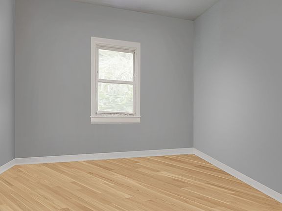 4th image of 430 Center Ave