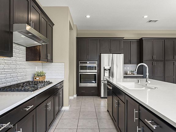 4th image of 9278 Red Spring Dr