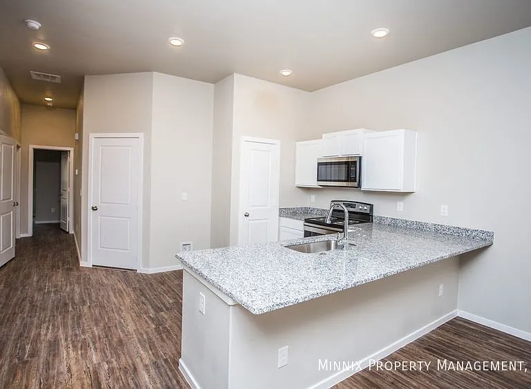2129 Kokomo Ave #B — Photo 7