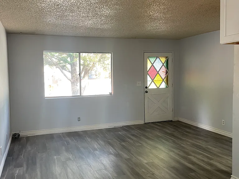 101 W North Shore Dr — Photo 8