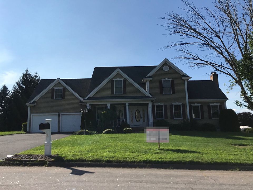 1st image of 41 Ramblewood Dr