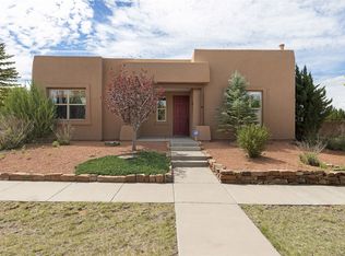 2 Fajada Wash, Santa Fe, NM 87508