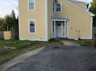 5 Walker Farm Ln, Barrington, RI 02806