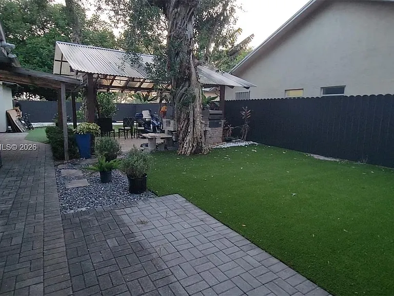 1115 SW 25th Ave #B — Photo 30