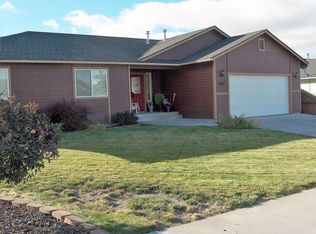 7410 Golden Trl, Klamath Falls, OR 97603
