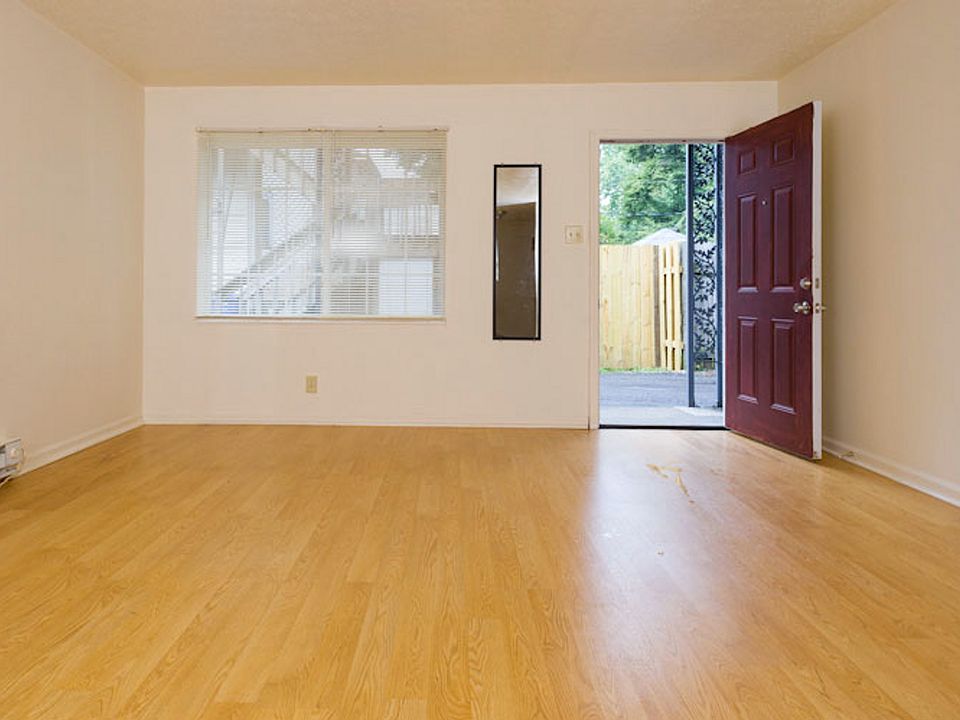 2nd image of 317 Transylvania Park #16