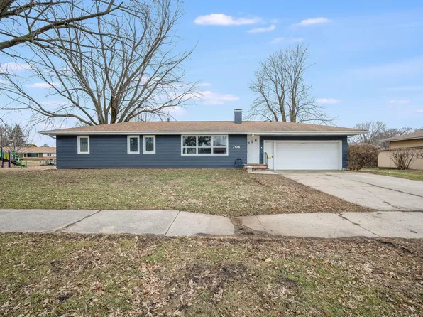 704 Washington Ave, Fairmont, MN 56031