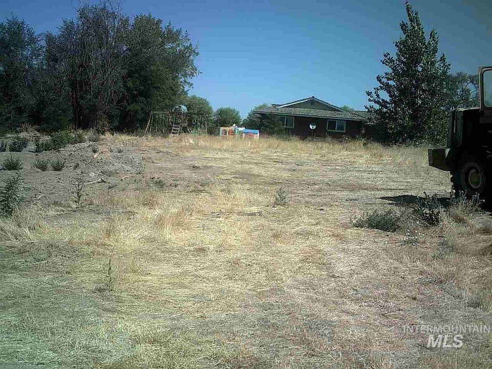 2nd image of 0 Burger Ln