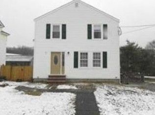 56 Howard St, Saugus, MA 01906