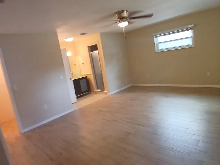 5002 Belleville Ave — Photo 13