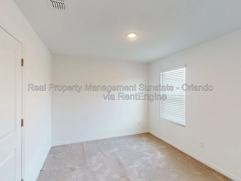 648 Belgrove St — Photo 12
