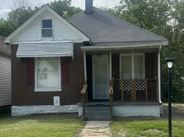 721 N 31st St, East Saint Louis, IL 62205