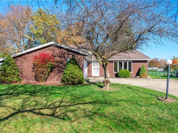 20244 Birchwood Ln, Strongsville, OH 44149