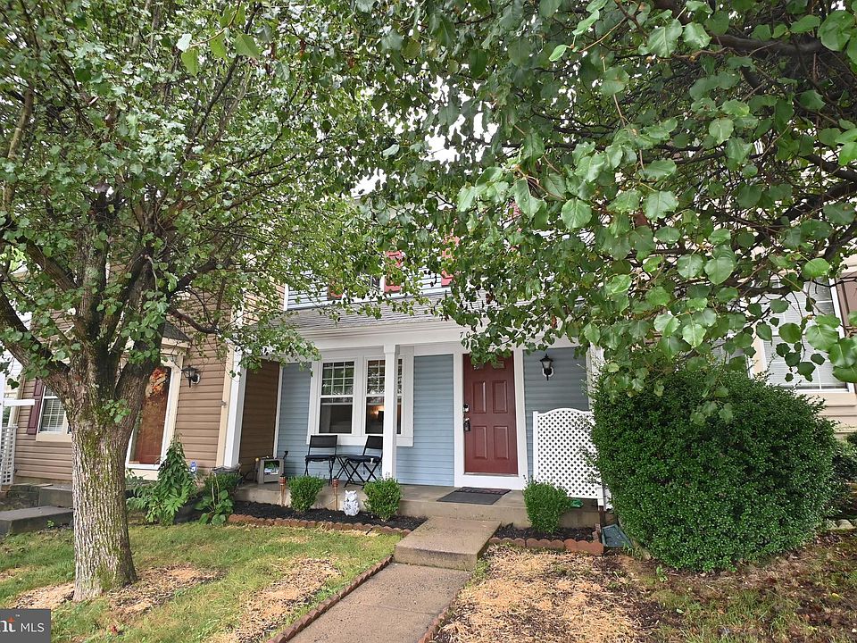 1st image of 707 Knollwood Ct