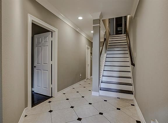 3rd image of 3435 Howell St