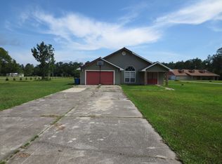3709 Roberts Rd, Moss Point, MS 39562