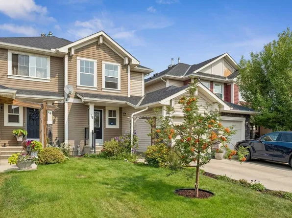 16 Cranberry Grn SE, Calgary, AB T3M 1L5