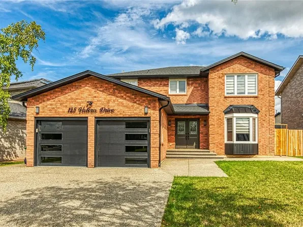 125 Valera Dr, Hamilton, ON L8E 4S9