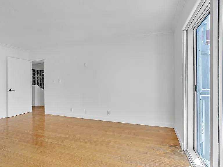 1541 Brickell Ave #105 — Photo 61