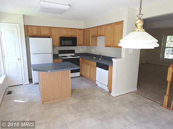 3rd image of 11223 Gander Ct