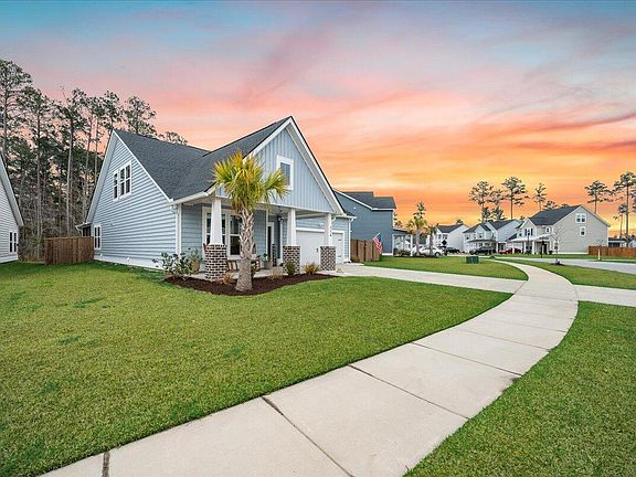3rd image of 114 Belfort Pl