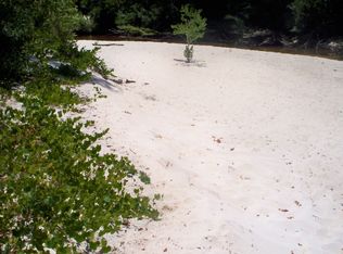 16082 Riverside Dr, Covington, LA 70435