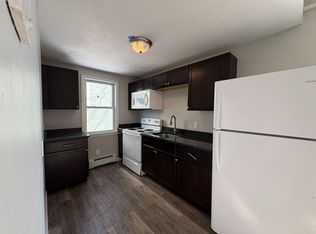 171 Pleasant St #1, Attleboro, MA 02703