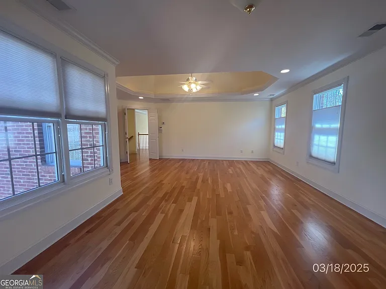 612 Banbury Ct — Photo 21