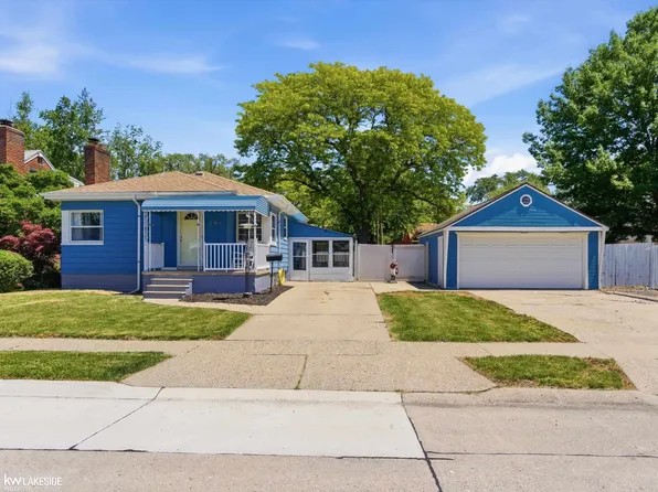 21916 Firwood Ave, Eastpointe, MI 48021