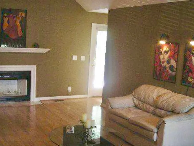 4156 Pleasant Colony Dr — Photo 3