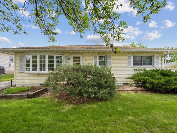 1707 Howard Ave, Waterloo, IA 50702