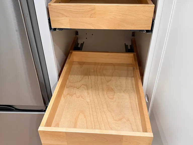 Kitchen - Custom pull out drawers in pantry