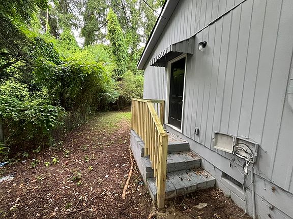 2nd image of 5897 Leone Dr W