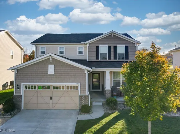 1941 Baker Ln, Stow, OH 44224