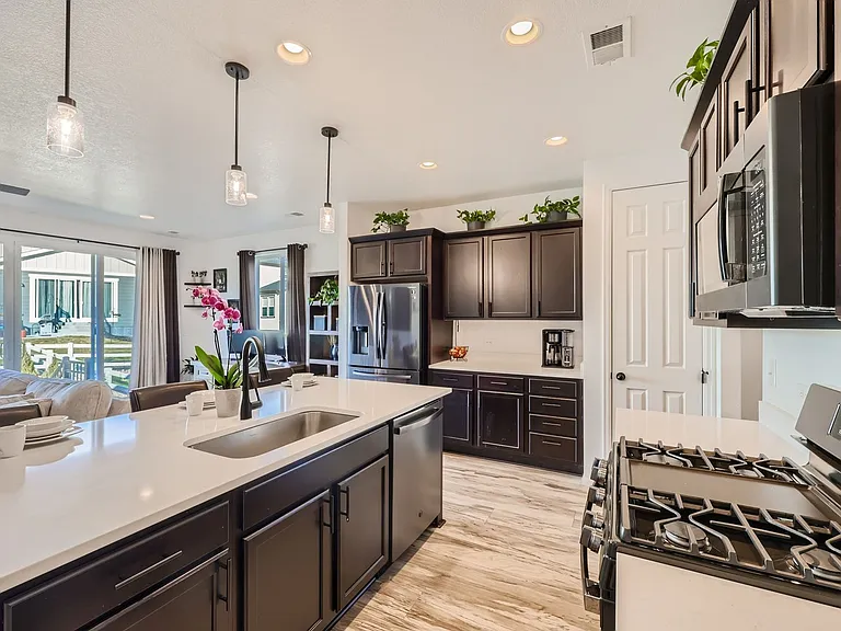 2609 Villageview Ln — Photo 13
