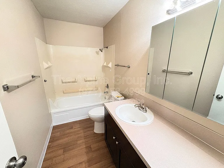 17890 SW Alexander St #7 — Photo 17