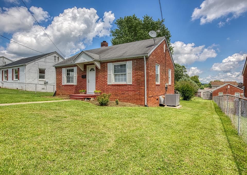 105 Peters St Bristol Va 24201 Mls 75029 Zillow