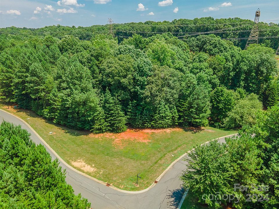 1st image of 3000 Ashwood Park Dr