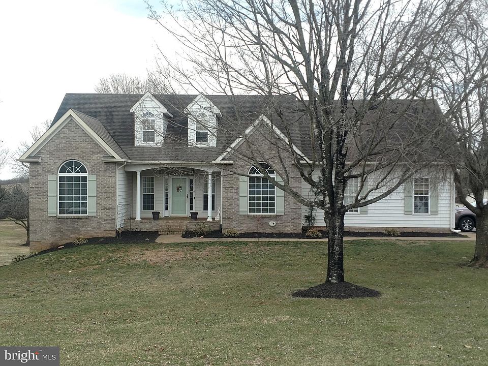 1st image of 20131 Miller Dr