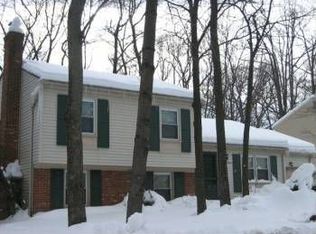 12863 Graypine Pl, Herndon, VA 20170