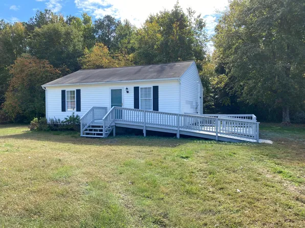 924 Ottoman Ferry Rd, Lancaster, VA 22503