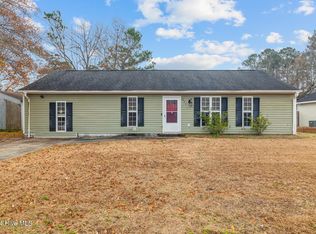 224 Lakewood Dr, Jacksonville, NC 28546