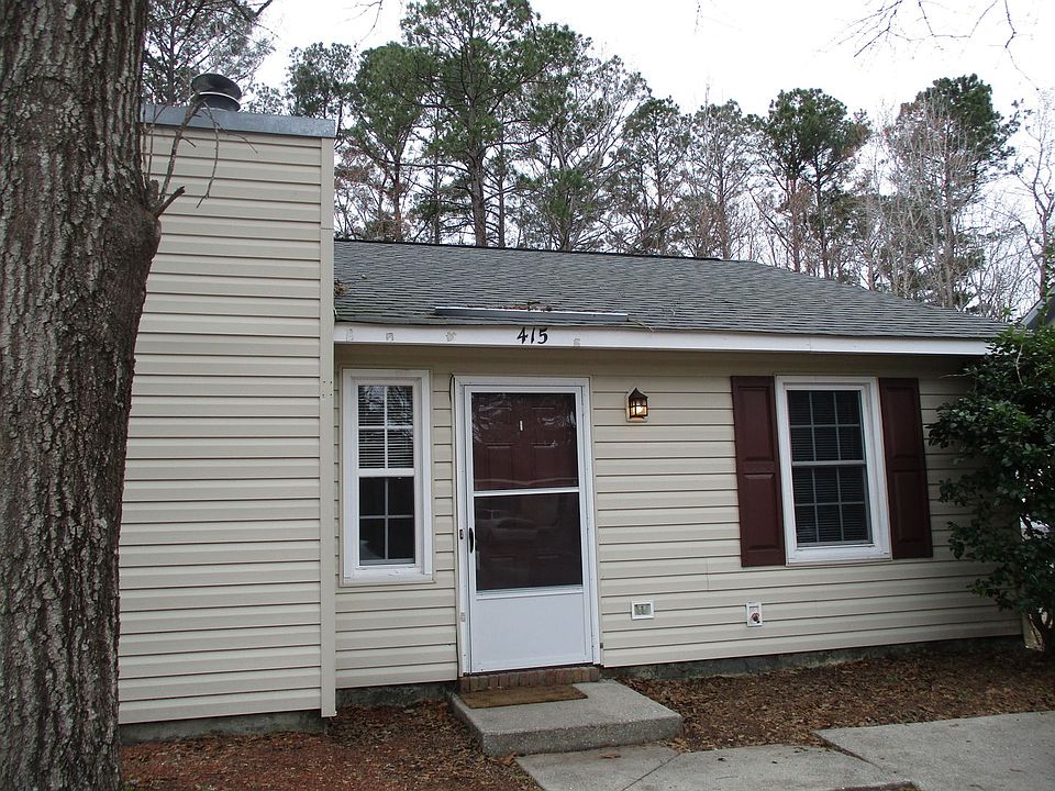 1st image of 415 Cedar Creek Dr