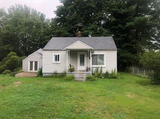 9084 Augusta St, Willis, MI 48191